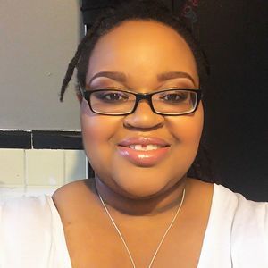 Meet your Posher, Yasmine