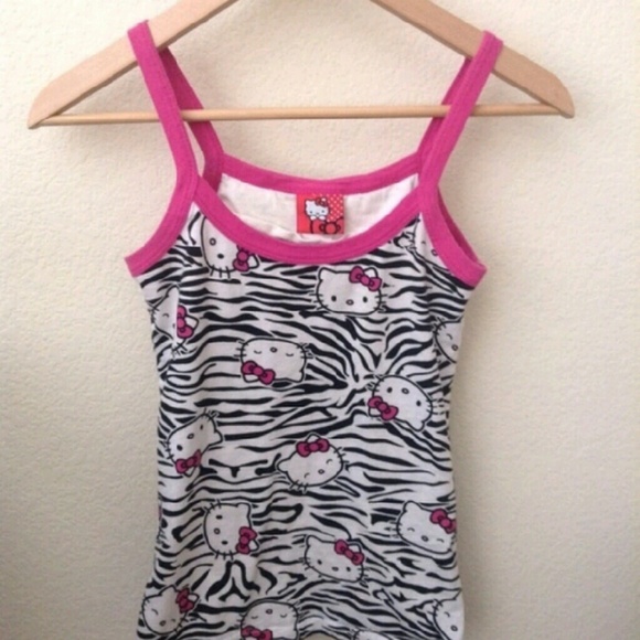 Hello Kitty Pink Tops - Picture 2 of 4