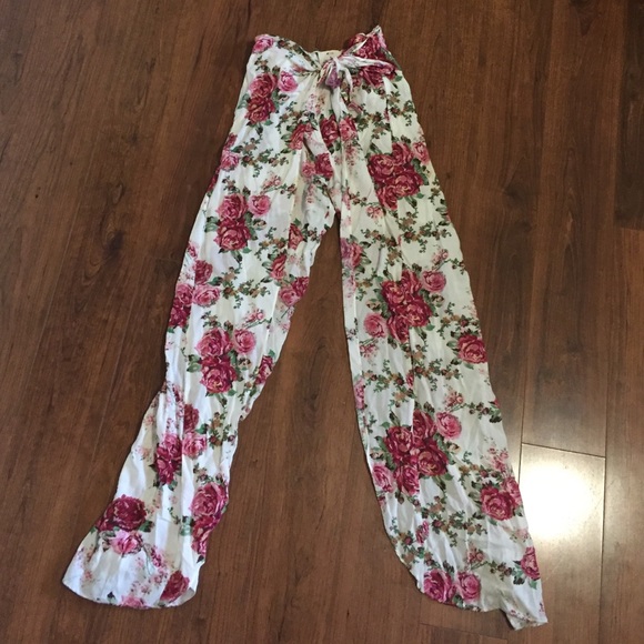 Floral high waisted pants