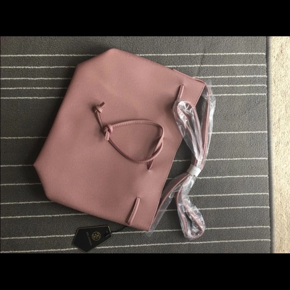 pink bucket bag last few - Picture 4 of 4
