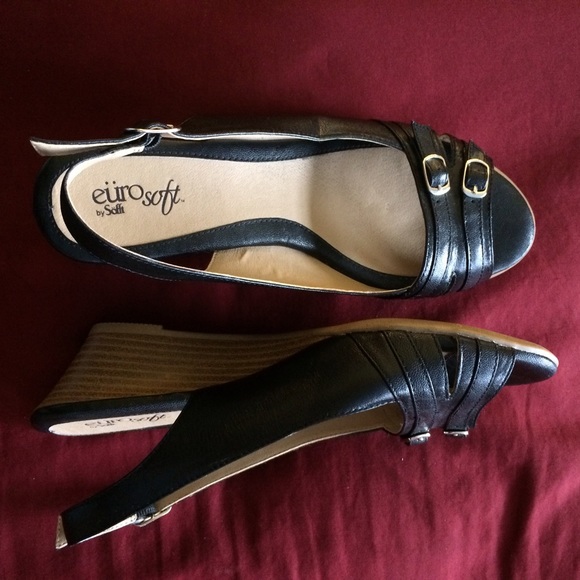 Peep Toe Wedge Sandals