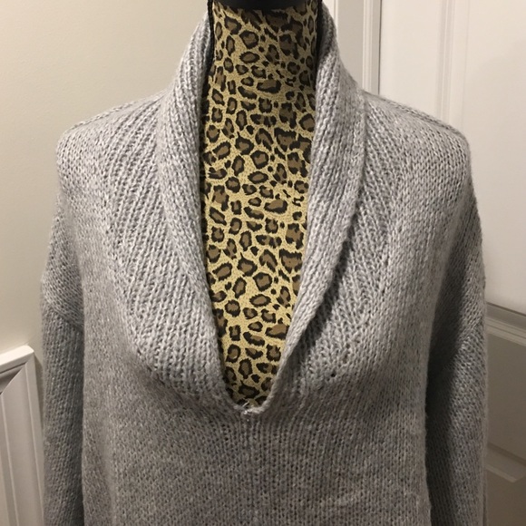 Sweater - Picture 2 of 2