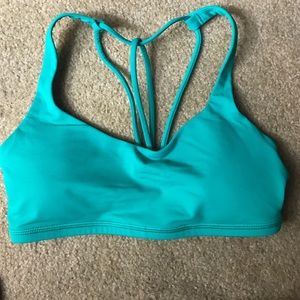 Lululemon sports bra-size 4