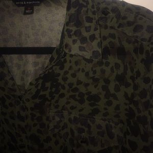 Rock & Republic rocker chic leopard camo blouse