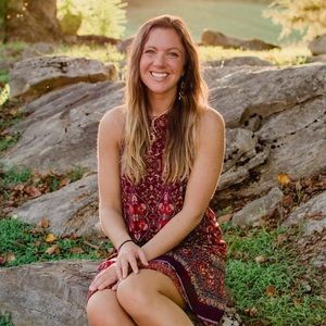 Meet your Posher, Katelyn