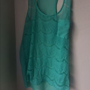 EMEREAL GREEN LACE TANK size M