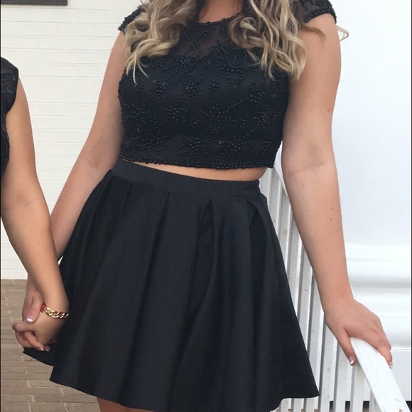 Black Homecoming/prom dress