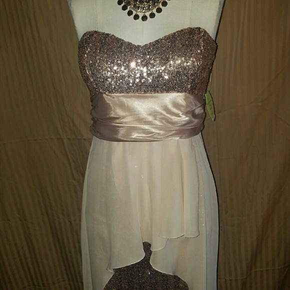 Brand New Windsor Dress - Picture 3 of 3