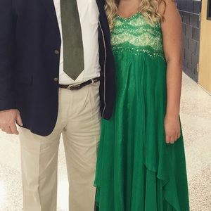 Emerald prom dress