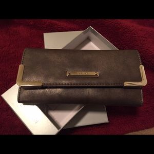 Nine West Trifold Pewter wallet