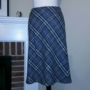 Burberry wool skirt size 8