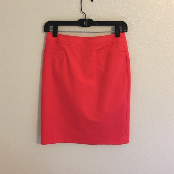 Halogen Coral colored pencil skirt - Picture 2 of 4