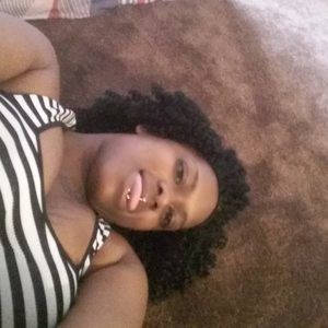 Meet your Posher, Shayla