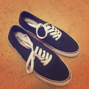 Black Mossimo Supply Co. keds