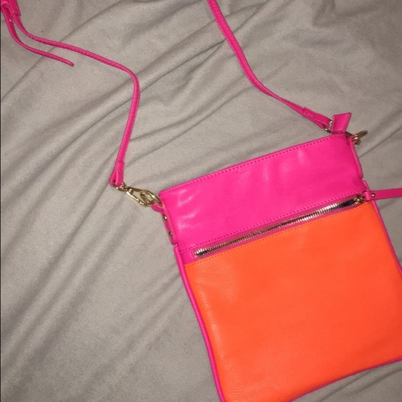 Crossbody bag