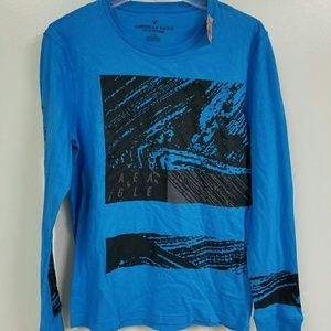American Eagle long sleeve tshirt