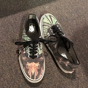 Aztec men's vans