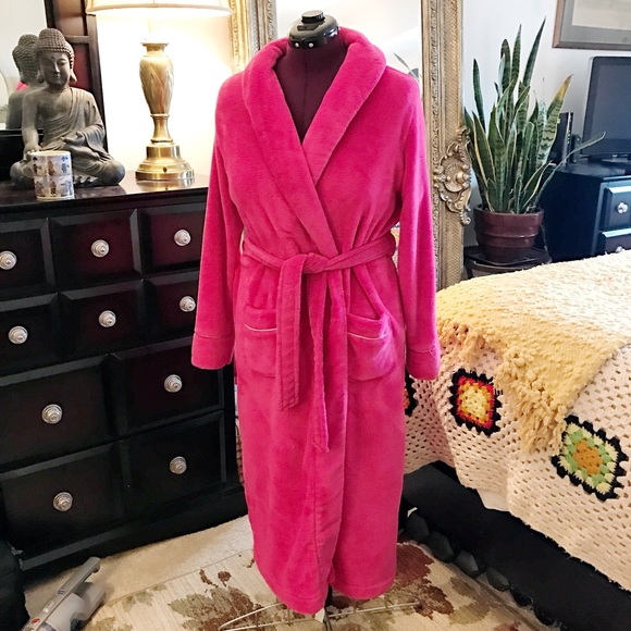 Victoria's Secret cozy long robe plush fleece