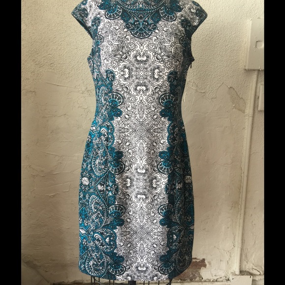 Cap Sleeve attractive intricate print knit dress