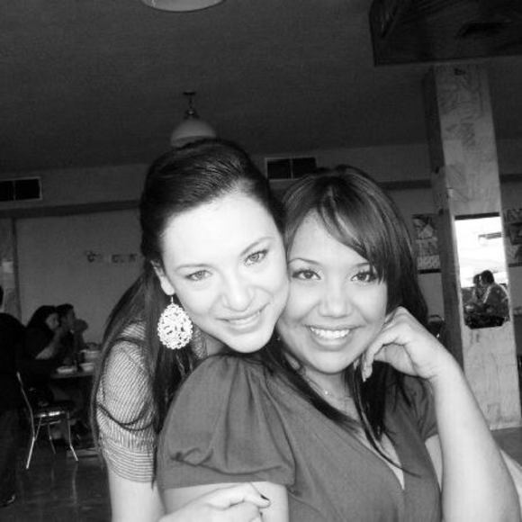 Meet your Posher, Paola