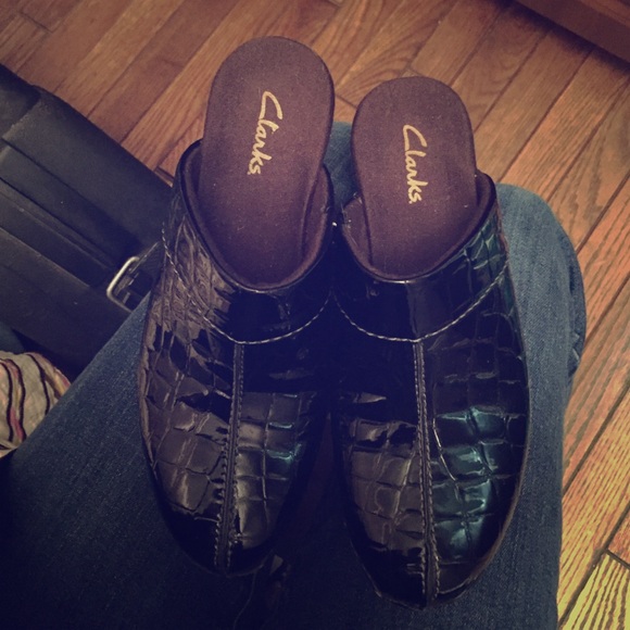 Black Clarks Clogs