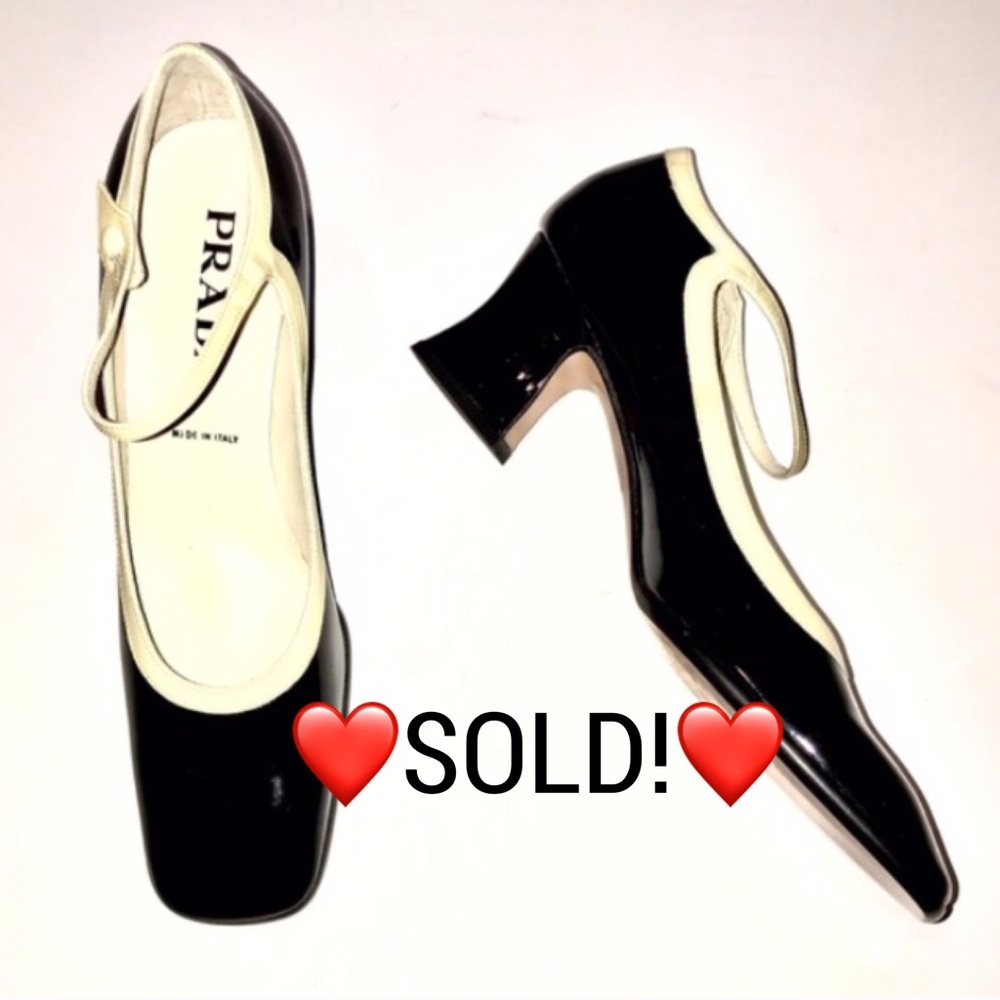 NIB PRADA patent leather Mary Janes 39 or US 8.5-9