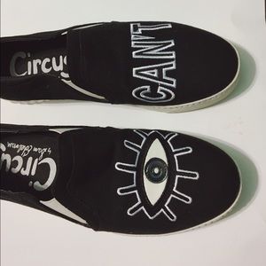 EYE CAN'T LOW RISER SNEAKERS