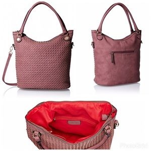 MG Collection Bags - 🎉5/27 HP✨New! The Carry All Bucket Bag MG Collection Bags - 🎉5/27 HP✨New! The Carry All Bucket Bag