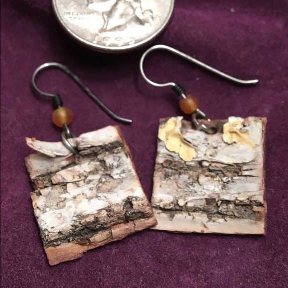 Aspen Bark Earrings - Picture 4 of 4