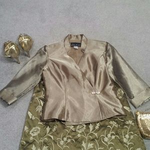 Alex evenings Olive blouse