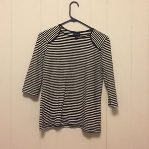 Striped dark navy quarter sleeve