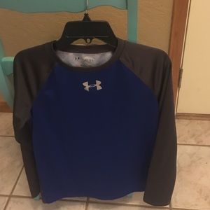 Under Armour boys large long sleeve shirt