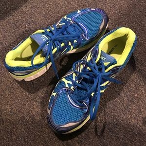 Asics men's running shoes