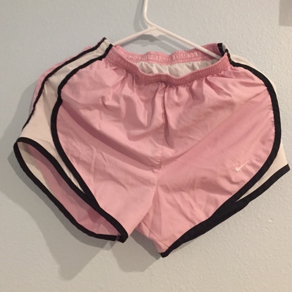 Xs nike shorts