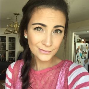 Meet your Posher, Audra