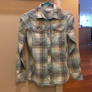 Columbia green shirt