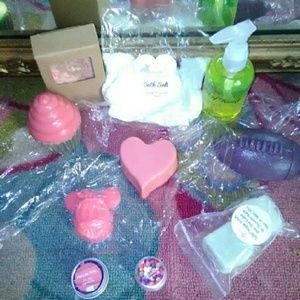 Meet your Posher, Destiny