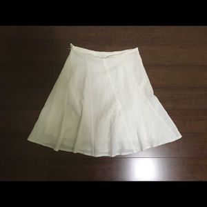 A white skirt