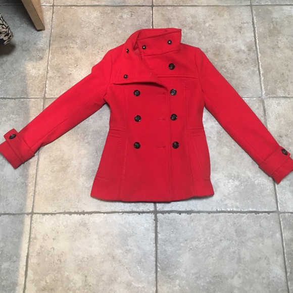 H&M Jackets & Blazers - BEAUTIFUL RED H&M coat