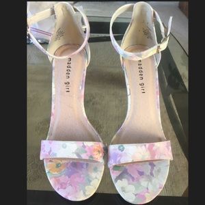 Madden Girl floral pumps