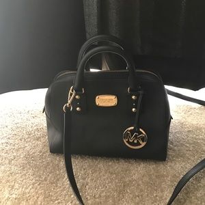 Black Michael Kors satchel/purse