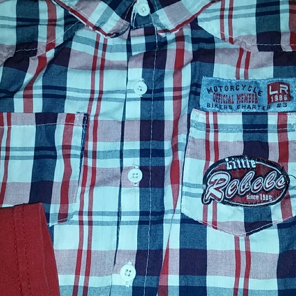 Tee and button down - Picture 3 of 3
