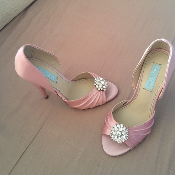 Betsy Johnson pink satin heels