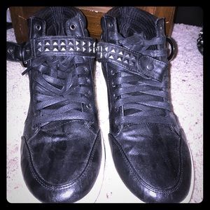 Rock and Republic sneakers