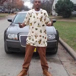 Meet your Posher, Derrick