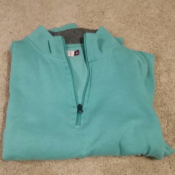 1/4 zip front pocket sweatshirt