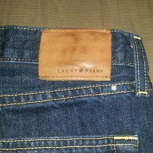 Lucky Brand 221 Original Straight Leg