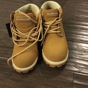 Boys Boots NWT