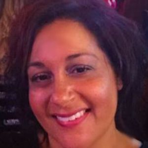 Meet your Posher, Tina