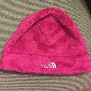 North face hat (ON HOLD)